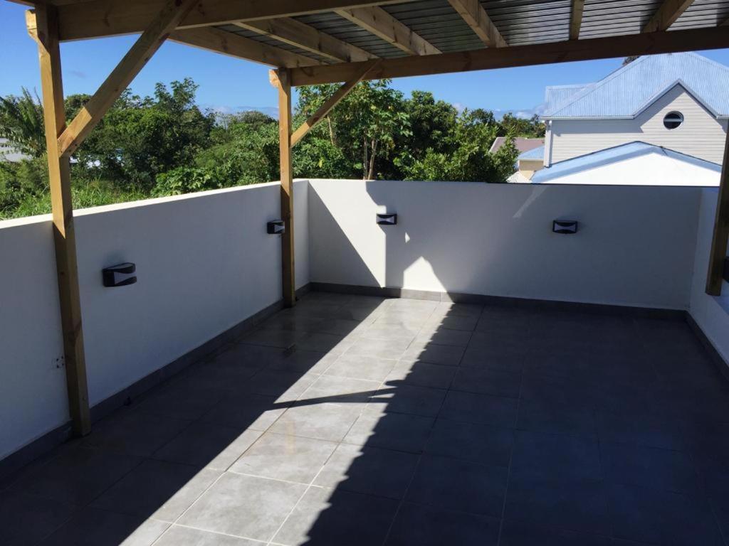 Ylang Residence Avec Piscine Chauffee & Jacuzzi Le Patelin Kültér fotó
